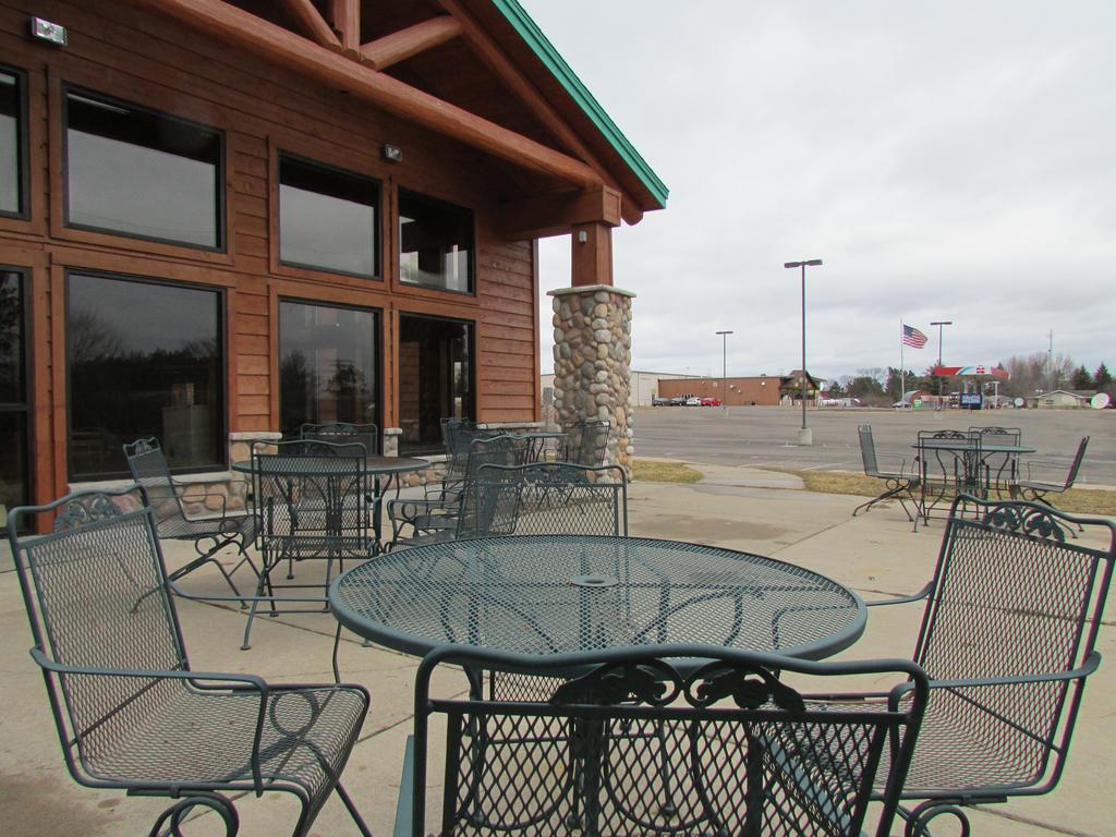 Shell Lodge, A Travelodge By Wyndham Hotel Shell Lake