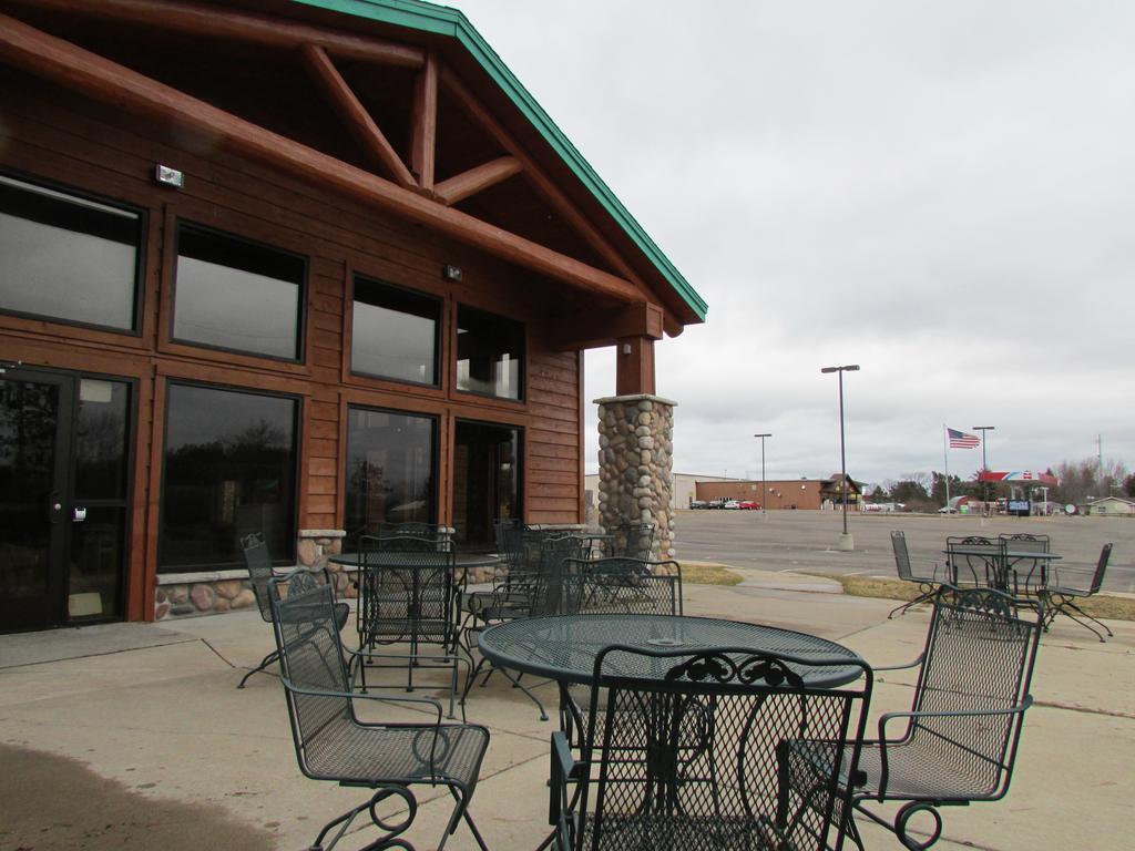 Shell Lodge, A Travelodge By Wyndham Shell Lake